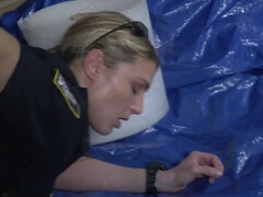Schwarz, Hardcore, Interrassisch, Milf, Polizei, Flotter dreier