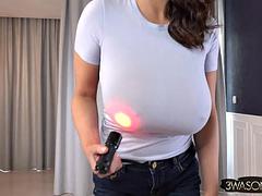 Amateur, Gros seins, Mère que j'aimerais baiser, Softcore, Solo, Nénés