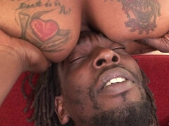 Cul, Gros cul, Grosse bite, Gros seins, Plantureuse, Noir ébène, Mère que j'aimerais baiser, Seins naturels