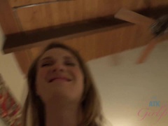 Amateur, Rubia, Masturbacion con pies, Novia, Pajear, Aceite, Orgasmo, Pov