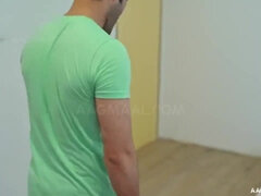 Enthousiasteling, Grote kont, Grote mammen, Bruinharig, Fetisj, Hardcore, Huisgemaakt, Tieten likken