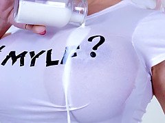 Culo grande, Tetas grandes, Mamada, Corridas, Garganta profunda, Lamidas, Madres para coger, Coño