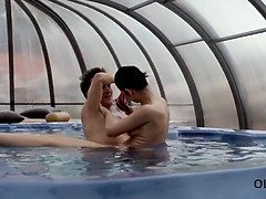 Brunette brune, Papa, Branlette thaïlandaise, Léchez, Naturelle, Piscine, Adolescente, Nénés