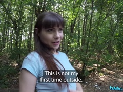 Amateur, Sucer une bite, Voiture, Français, Branlette thaïlandaise, De plein air, Pov, Public