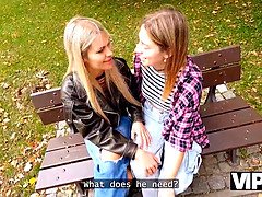 Schönheit, Bisexuell, Gehörnter ehemann, Hd, Natürlichen titten, Pov, Realität, Russisch