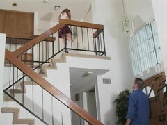 18 ans, Anal, Baby sitter, Sucer une bite, Brunette brune, Collège université, Queue, Rétro ancien