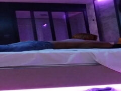 Chambre à dormir, Éjaculation interne, En levrette, Faciale, Petite amie, Fait maison, Orgasme, Gicler