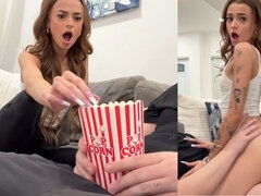 18 jaar, Enthousiasteling, Pijpbeurt, Sperma, Handbeurt, Hardcore, Taboe, Tieten likken