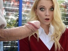 Erstaunlich, Blondine, Blasen, Gehörnter ehemann, Behaart, Handjob, Im freien, Jungendliche (18+)