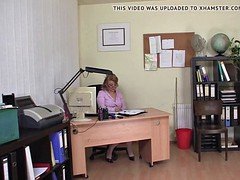 Oma, Hardcore, Reif, Büro