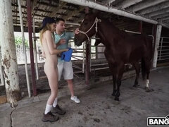 Grosser arsch, Grosser schwanz, Blondine, Kehlenfick, Schwanz, Handjob, Hd, Jungendliche (18+)