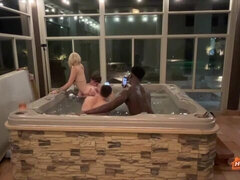 18 ans, Grosse bite, Sucer une bite, Masturbation, Seins naturels, Maigrichonne, Adolescente, Nénés