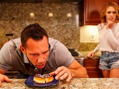 Verga grande, Tetas grandes, Rubia, Vestido, Sexo duro, Pequeña, Flaco, Adolescente