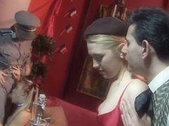 Sperma shot, Sperma in gezicht, Groep, Hakken, Panty, Kut duiken, Tatoeage, Tietenklus