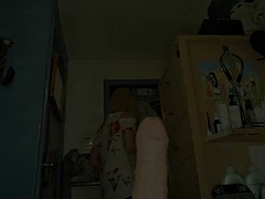 Sucer une bite, Britannique, Attrapée, Tir de sperme, Queue, Pov, Transsexuelle, Belle mère