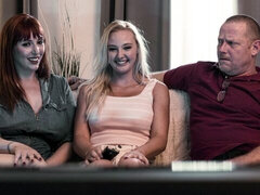 デカ尻, デカパイ, フェラチオ, 茶髪の, 女 人男 人, なめる, 淫乱熟女, 三人