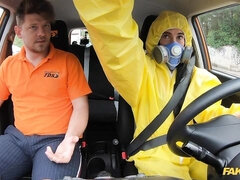 Arsch, Blasen, Auto, Handjob, Lecken, Milf, Höschen, Entkleiden