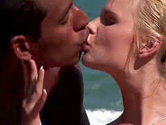 Anaal, Strand, Grote lul, Pijpbeurt, Bruinharig, Moeder die ik wil neuken, Trio