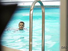 Young stud bangs his daddy after a wild swim in the pool