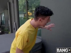 Chloe Amour's Creamy Threesome: Blowjob, Hardcore, Facial