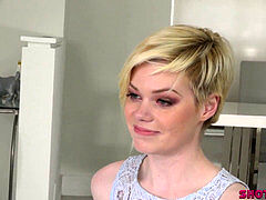 Adorable, Sucer une bite, Femelle, Petite femme, Chatte, Jarretelles, Nénés