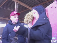 Любители, Брюнетки, Ферма, Белье, Мастурбация, Нейлон