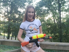 Dormitorio, Verga grande, Mamada, Morena, Estilo perrito, Tetas naturales, Adolescente, Tetas