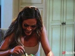 Aila Donovan and Halle Hayes share rock hard in bed