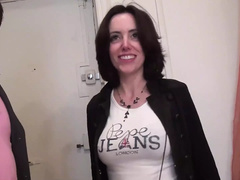 Blasen, Schmutzig, Gruppensex, Hd, Lingerie, Milf, Sperma, Strümpfe