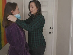 Grosser arsch, Grosse titten, Blasen, Fingern, Küssen, Masturbation, Milf, Titten