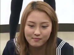 Asiatisch, Viele männer bespritzen eine frau, Spermaladung, Aufs gesicht abspritzen, Japanische massage, Dusche