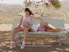 指いじり, キス, なめる, 下着, 自然山雀, オマンコ, ストリッピング, ティーン