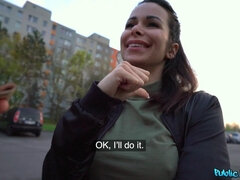 Amateur, Americano, Culo, Tetas grandes, Alemán, Al aire libre, Público, Coño