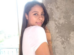 Gros cul, Sucer une bite, Brunette brune, Queue, En levrette, Grosse, Branlette thaïlandaise, Fille latino