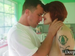 Sucer une bite, Couple, Gorge profonde, Domination, Hd, Mère que j'aimerais baiser, Seins naturels, Rousse roux