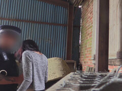 Amateur, Doigter, Masturbation, Culottes ou slips, Police, Public, Chatte, Uniforme