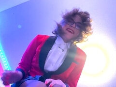 POV - Ta géante en costume de jeu Yumeko te domine avec ses collants, ses lèvres pulpeuses, son derrière irrésistible, sa langue taquine, ses talo