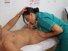 Arsch, Grosser arsch, Arzt