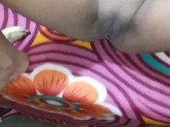 18 ans, Anal, Éjaculation interne, Hard, Indienne, Embrassement, Adolescente