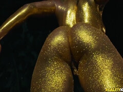 Schwarz, Blasen, Kehlenfick, Hundestellung, Interrassisch, Küssen, Orgasmus, Muschi