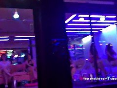 韓国人