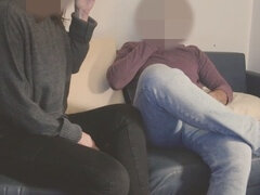 フェラチオ, イく瞬間, 顔射, 足, 手コキする, 自家製, 淫乱熟女, 義母