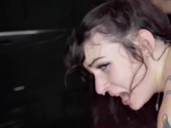 素人, アナル, お尻, ヨーロピアン, オイル, アウトドア, 公共, タトゥー