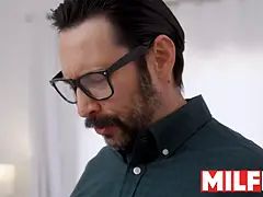 Brandi Love nearly caught cheating on her husband - milfed