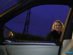 Amateur, Rubia, Coche, Engañando, Pareja, Corrida, Pov, Coño