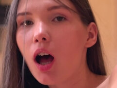 Couple, Tir de sperme, Européenne, Embrassement, Chevaucher, Russe, Maigrichonne, Adolescente