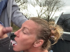 Leie, Arsch, Auto, Sperma im mund, Pissen, Pov, Sperma, Titten