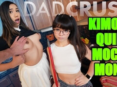 Asiatisch, Tochter, Hundestellung, Frau frau mann, Brille, Hd, Unschuldig, Flotter dreier