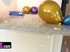 Брюнетки, Черненькие, Женщины, Пальцем, Секс без цензуры, Оргии, Вечеринка, Девственница