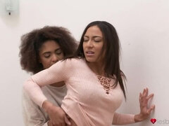 黒人, カップル, 指いじり, フランス人, 彼女, レズビアン, アウトドア, オマンコ